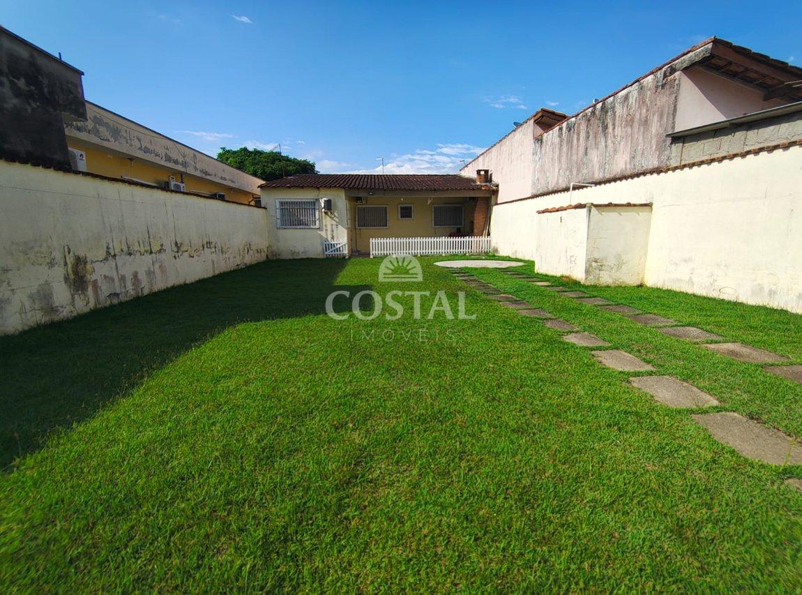 Edícula à Venda – Conforto, Localização e Clima Perfeito para Viver Bem! Avenida Emilio Manzano Lhorent  Caraguatatuba - 