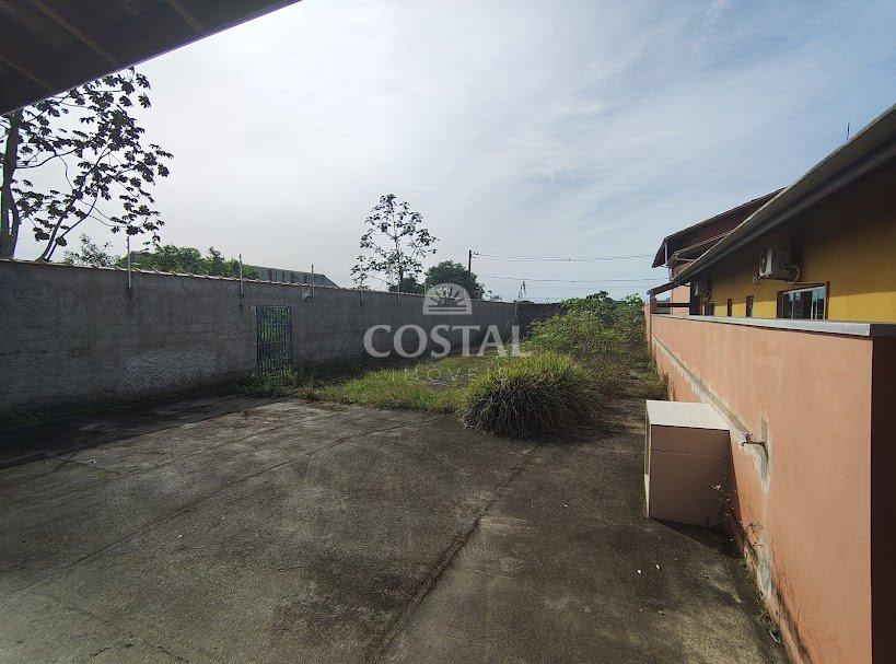 Terreno Murado e Aterrado com 500m² à Venda - Golfinhos, Caraguatatuba/SP rua K Caraguatatuba - 