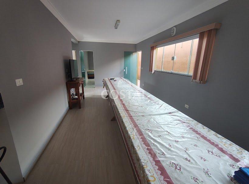 Galpão e Casa com 390 metros à Venda - Golfinhos, Caraguatatuba/SP  Caraguatatuba - 