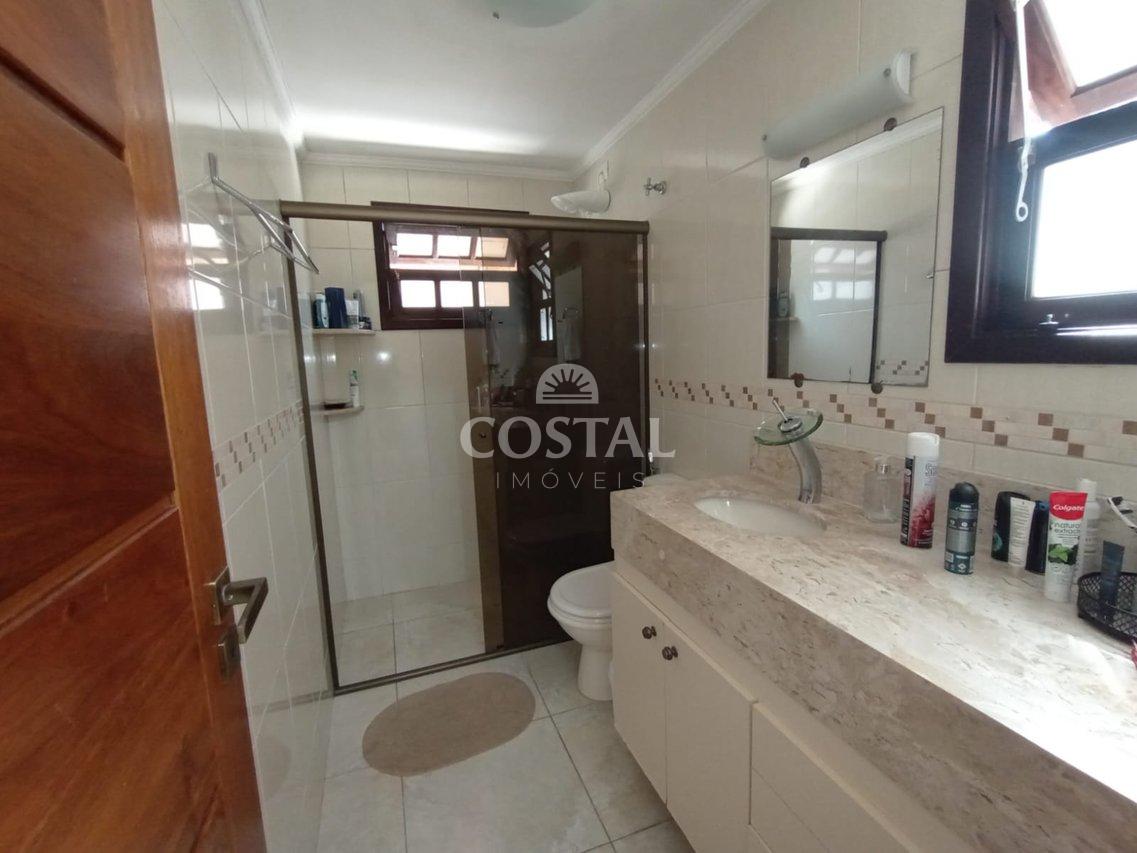 LINDA CASA TERRÉA - A VENDA - ESTRELA DALVA  Caraguatatuba - 
