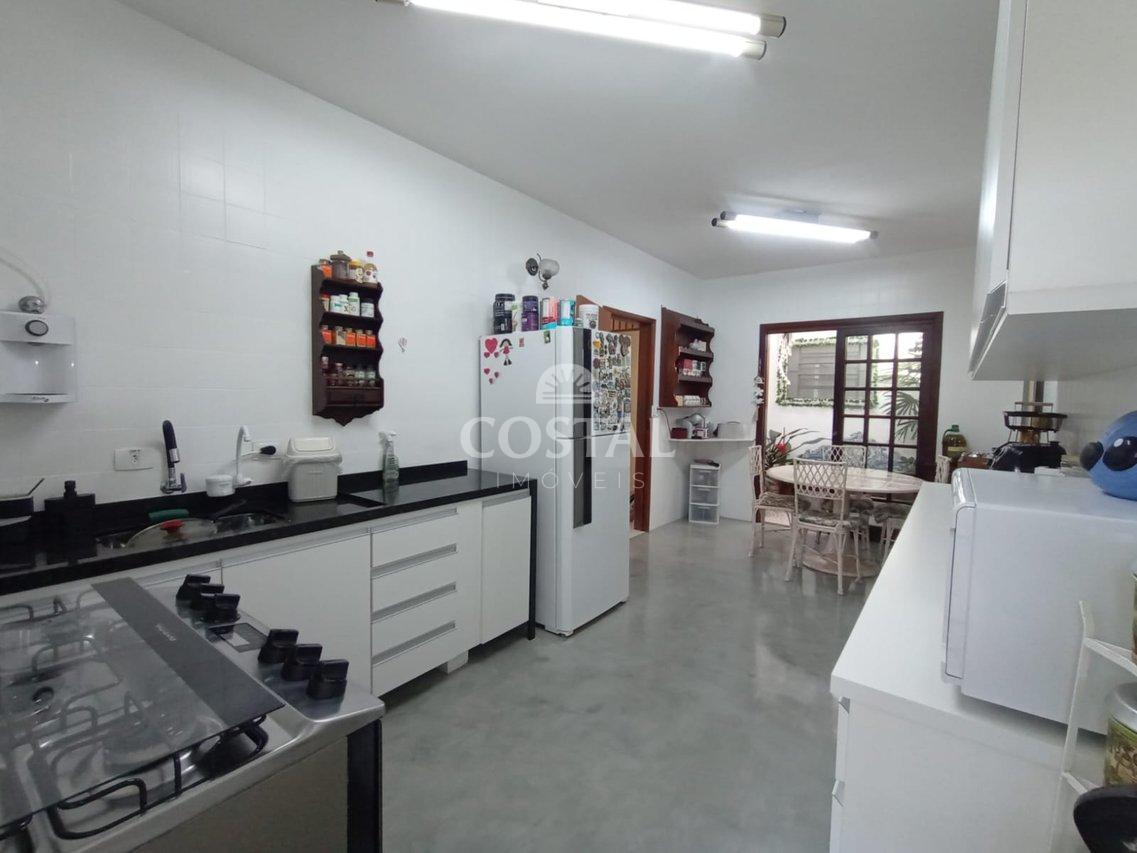 LINDA CASA TERRÉA - A VENDA - ESTRELA DALVA  Caraguatatuba - 