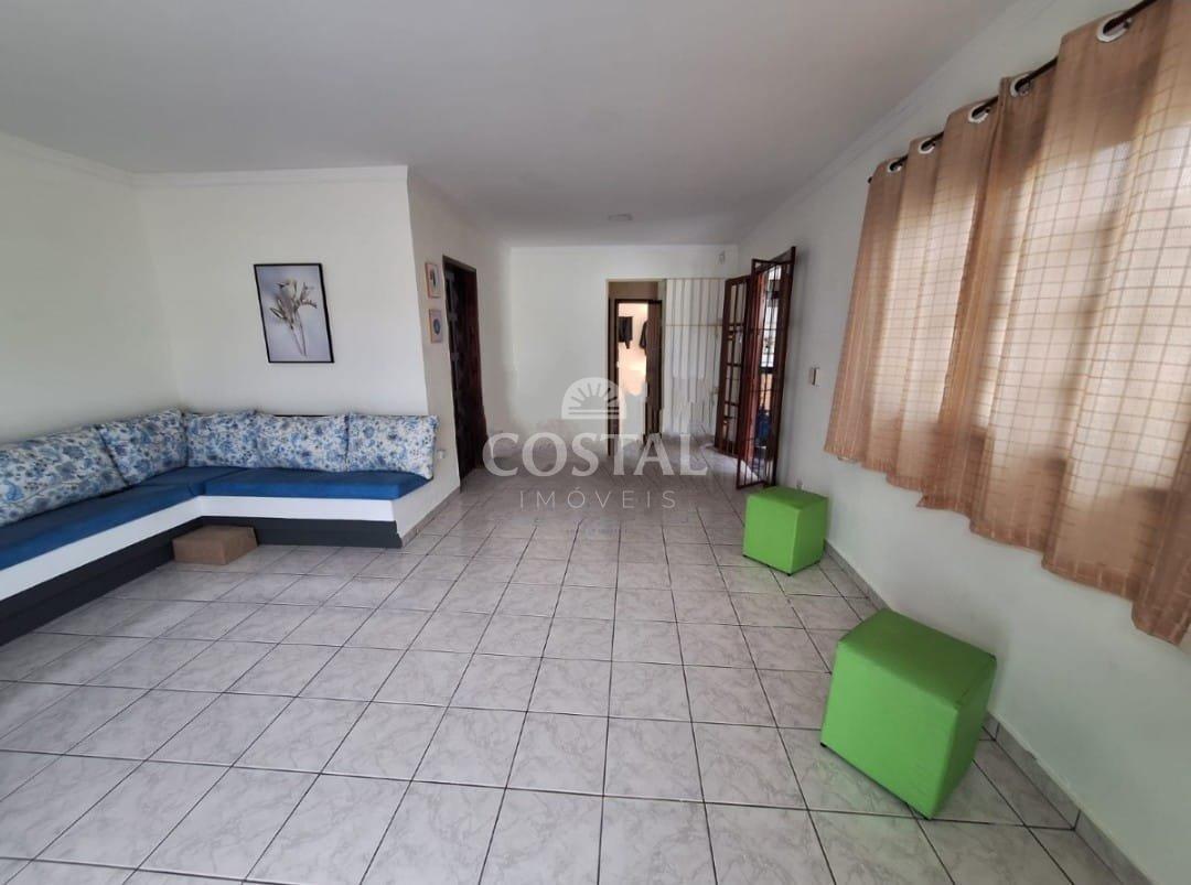 Casa com 03 Dormitórios e Piscina à Venda - Martim de Sá, Caraguatatuba/SP  Caraguatatuba - 