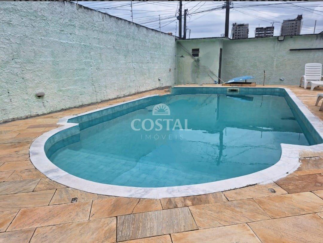 Casa com 03 Dormitórios e Piscina à Venda - Martim de Sá, Caraguatatuba/SP  Caraguatatuba - 