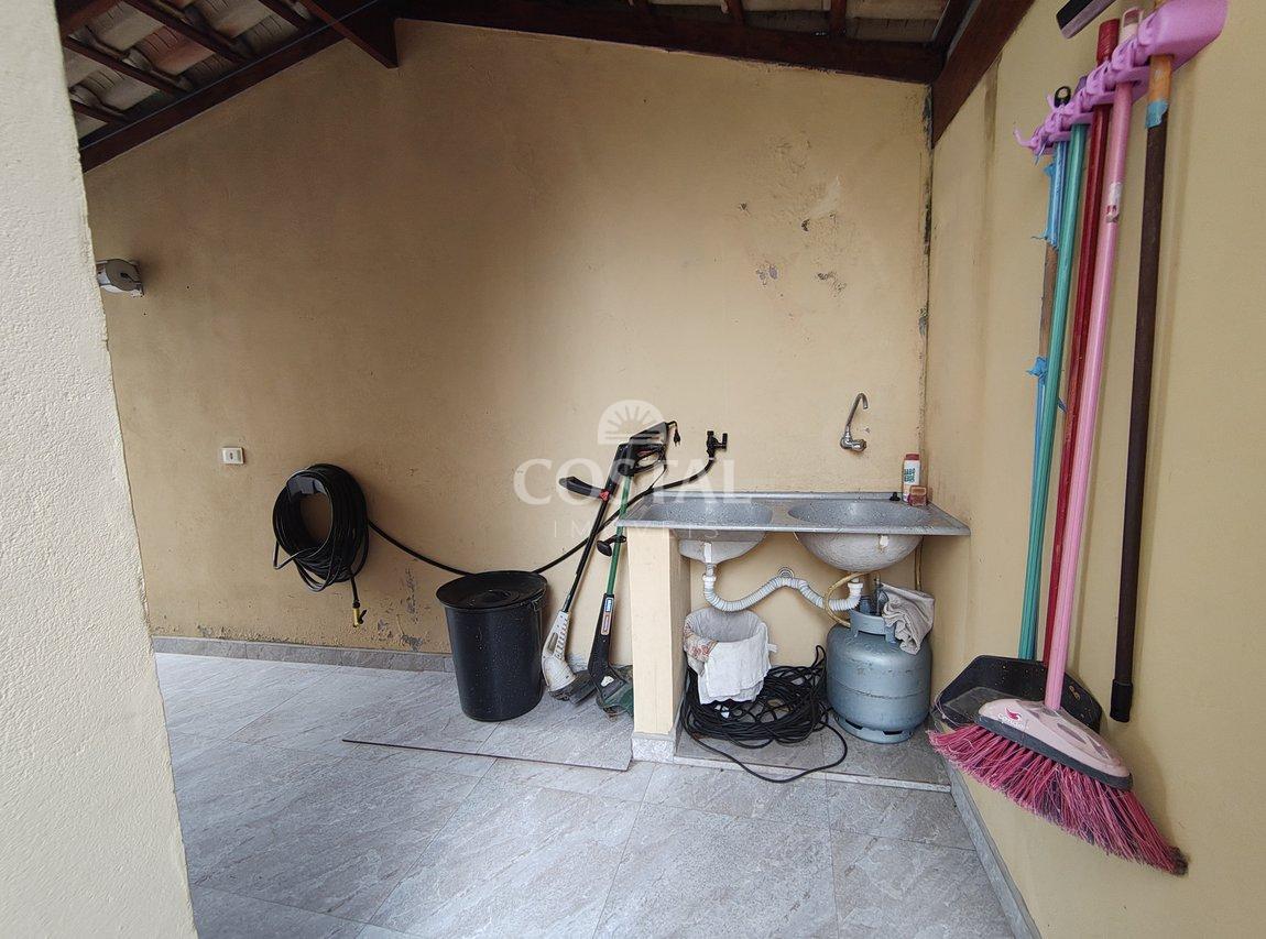 Lindo Sobrado a Venda no Pontal Santa Marina  Caraguatatuba - 
