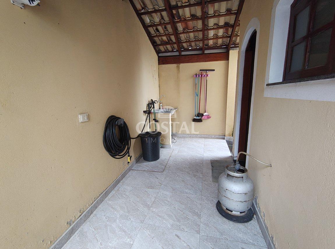 Lindo Sobrado a Venda no Pontal Santa Marina  Caraguatatuba - 