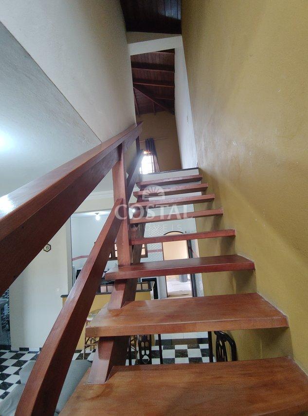 Lindo Sobrado a Venda no Pontal Santa Marina  Caraguatatuba - 