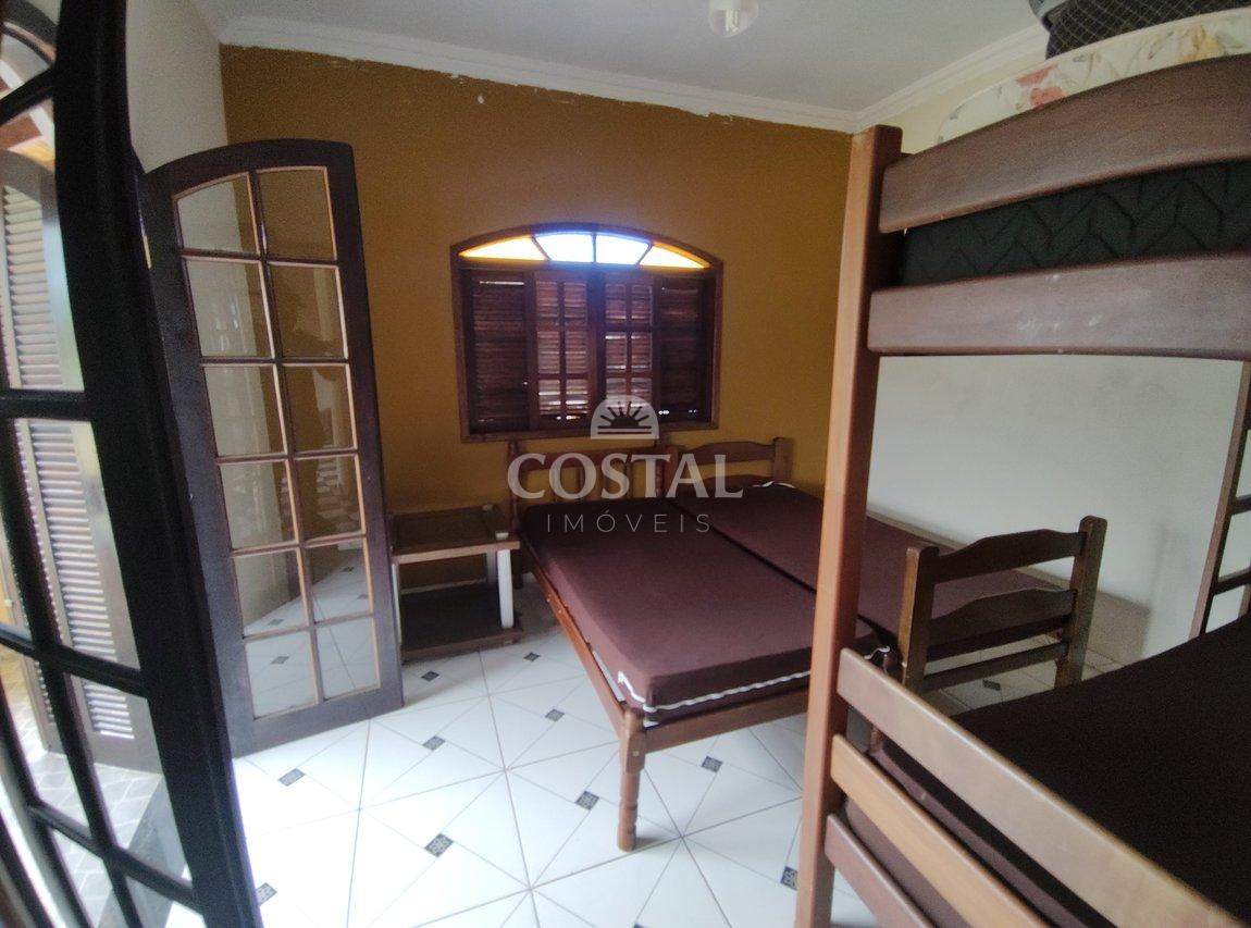 Lindo Sobrado a Venda no Pontal Santa Marina  Caraguatatuba - 