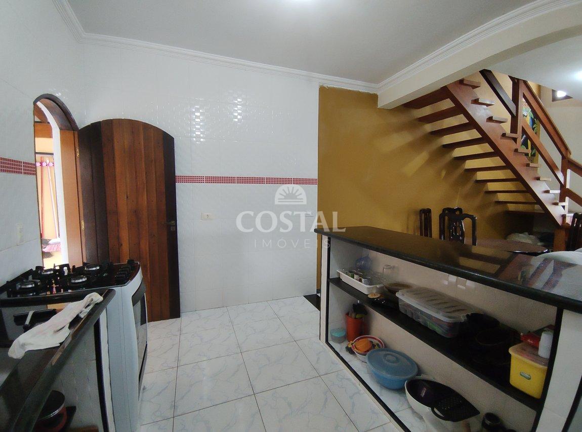 Lindo Sobrado a Venda no Pontal Santa Marina  Caraguatatuba - 