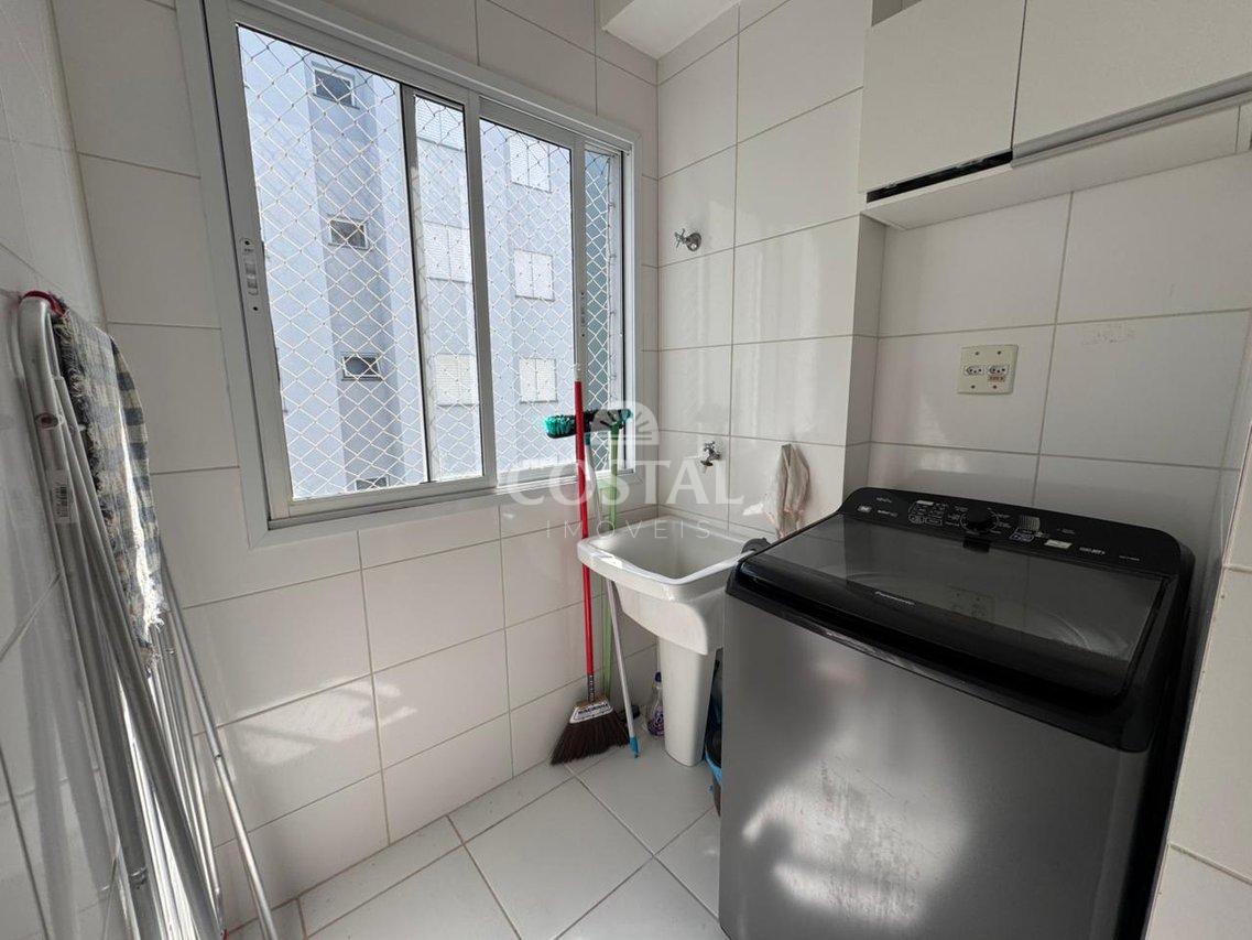 Apartamento a 700m da praia mais Badalada de Caraguatatuba  Caraguatatuba - 