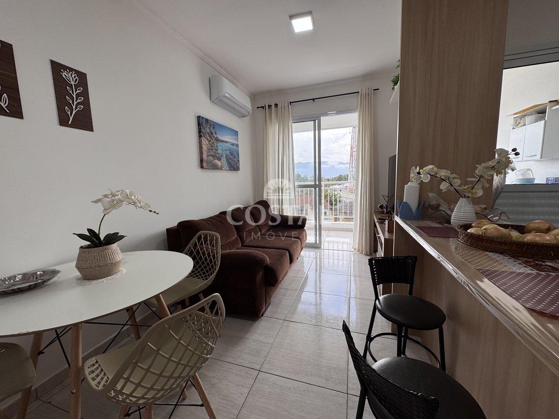 Apartamento 2 dormitorios com 1 suite,  150 m da Praia  Caraguatatuba - 