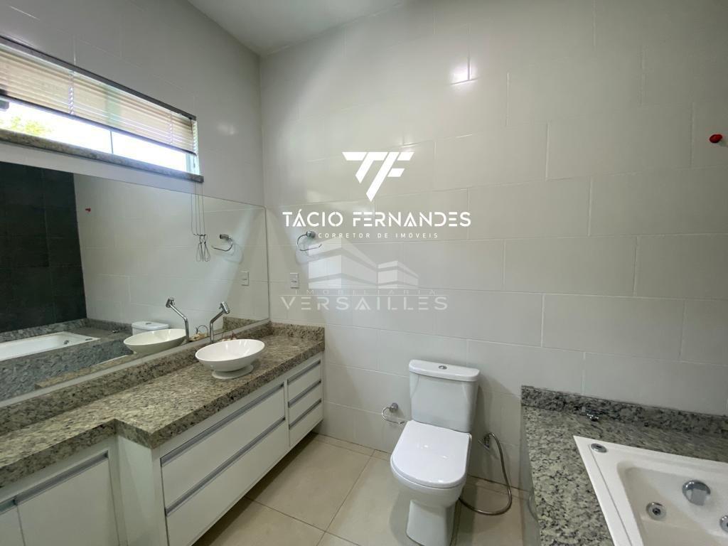 Casa térrea - Condomínio Residencial Jequitibá Avenida Prefeito Chiquilito Erse Porto Velho - 