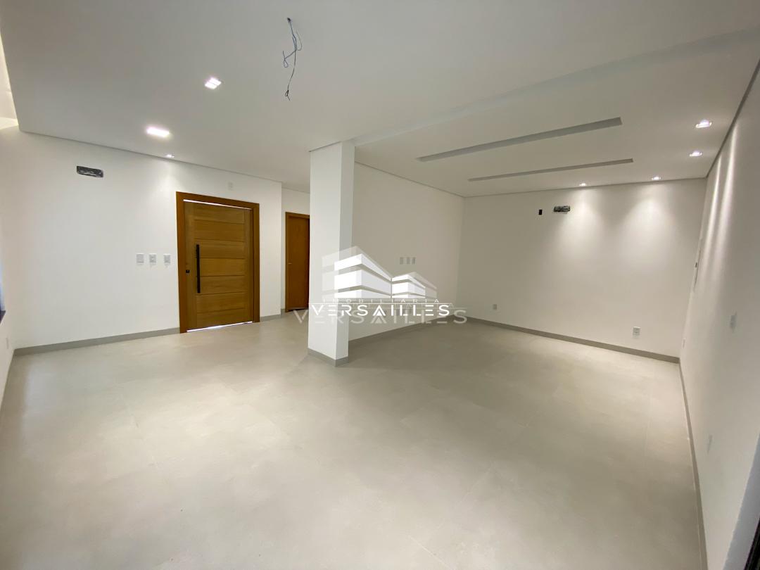 Sobrado, 3 quartos, 193 m² - Foto 1