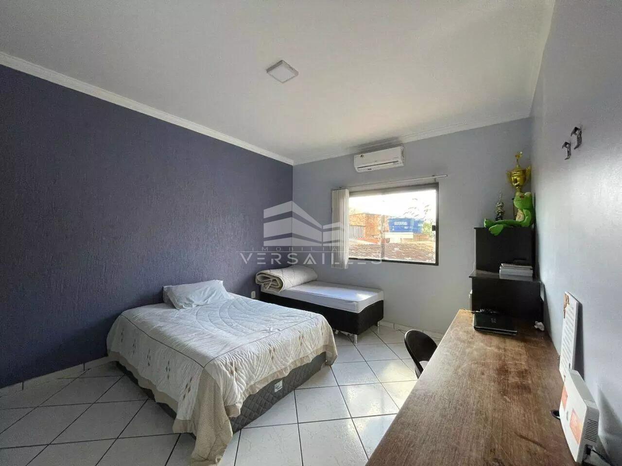 Sobrado, 4 quartos, 250 m² - Foto 17