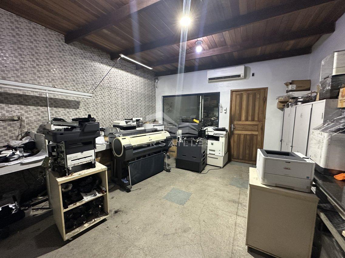Prédio disponível para venda ou locação Rua Júlio de Castilho Porto Velho - 