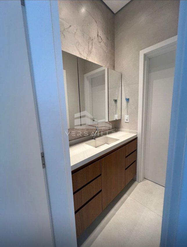 Ótima casa térrea com 4 quartos Avenida Engenheiro Anysio da Rocha Compasso Porto Velho - 