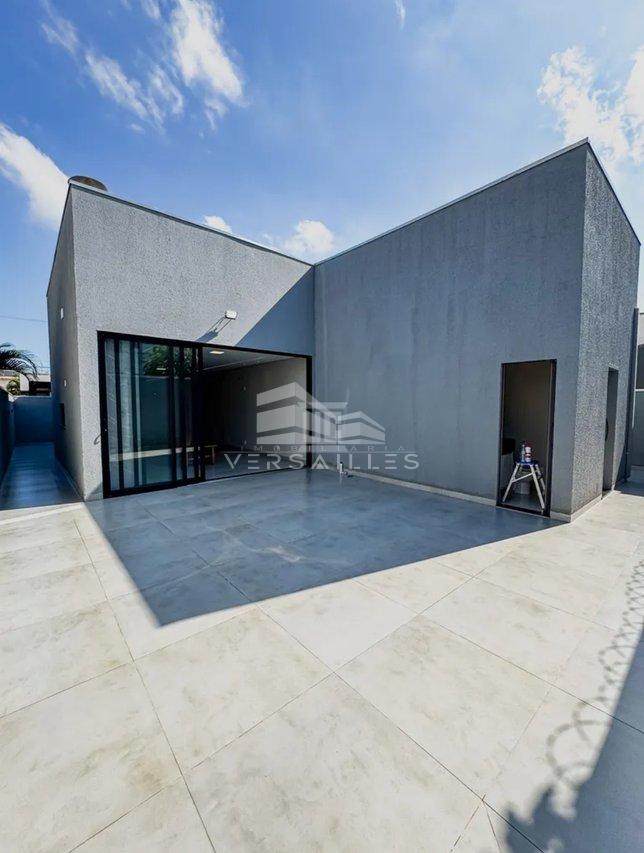 Casa para venda no condomínio Flamboyant Rua Tucunaré Porto Velho - 