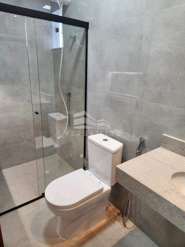 Sobrado com Piscina Avenida Engº Anysio da Rocha Compasso Porto Velho - 