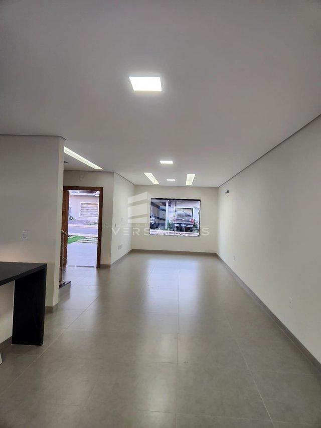 Sobrado com Piscina Avenida Engº Anysio da Rocha Compasso Porto Velho - 