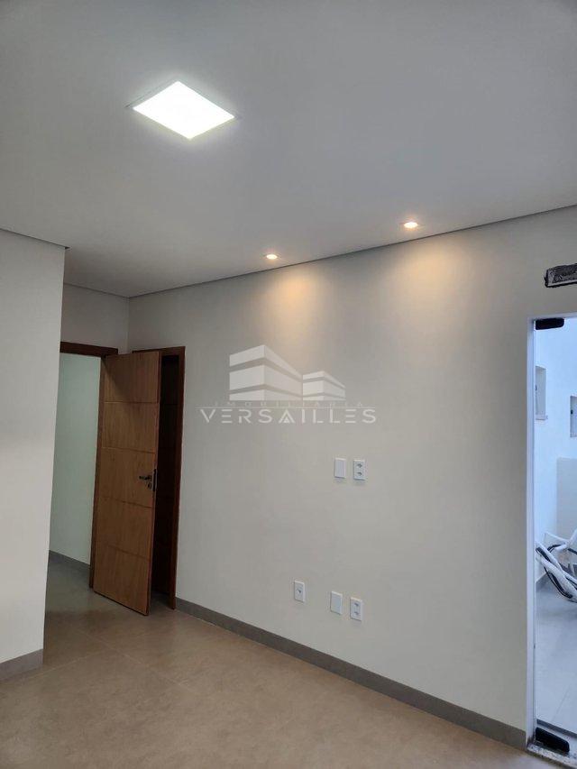 Sobrado com Piscina Avenida Engº Anysio da Rocha Compasso Porto Velho - 