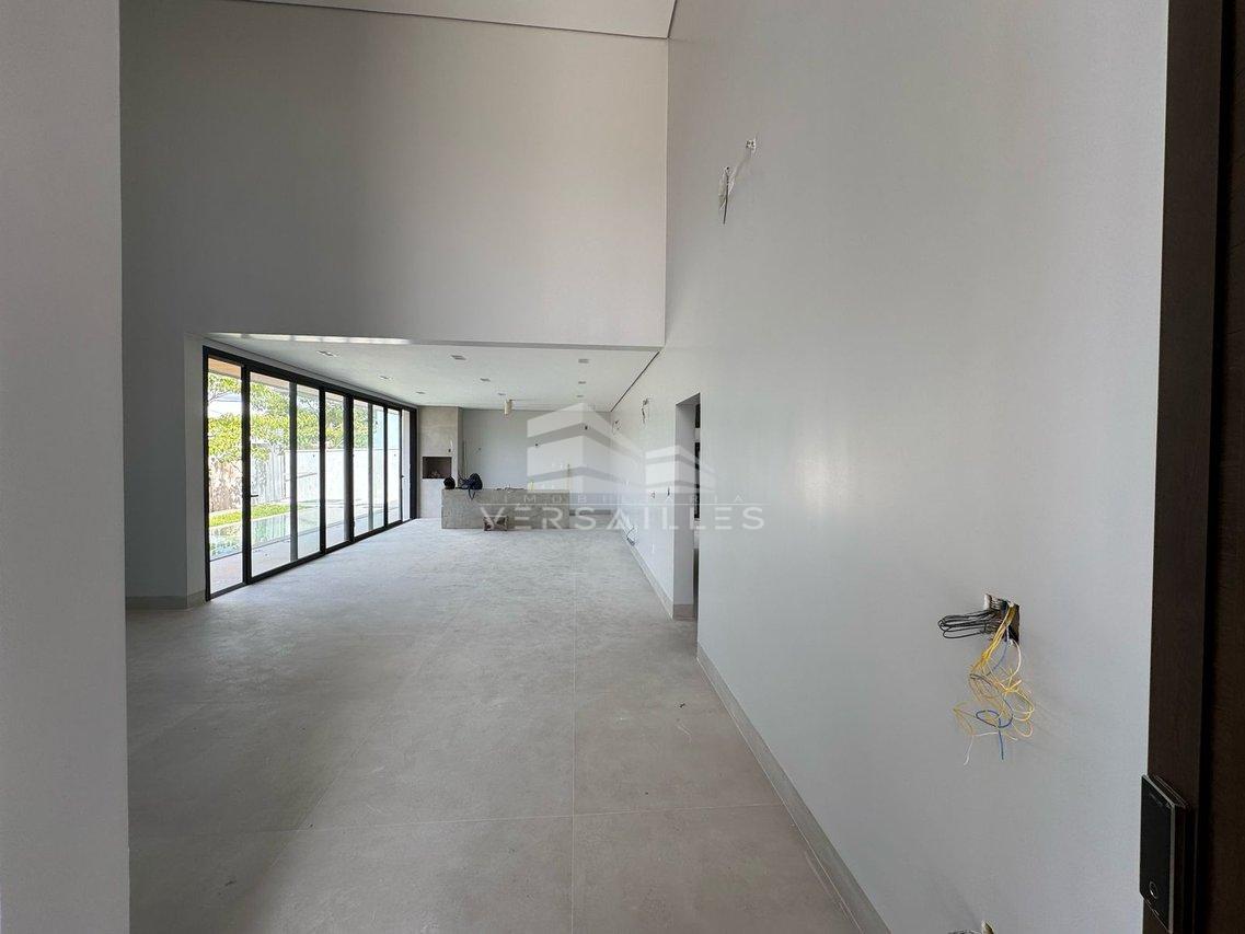 Casa imponente de esquina no Bosque do Madeira(fase de acabamento) Estrada Santo Antônio Porto Velho - 