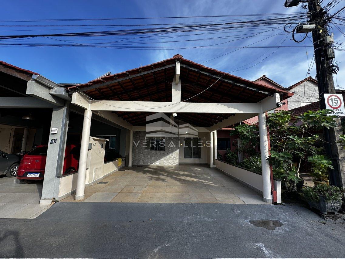 Sobrado no condom&iacute;nio Jardim Vitoria Rua Jatuarana Porto Velho - 