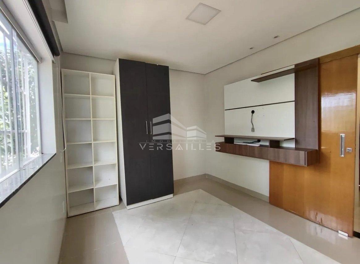 Sobrado no condomínio Jardim Vitoria Rua Jatuarana Porto Velho - 