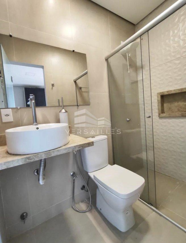 Sobrado no condomínio Jardim Vitoria Rua Jatuarana Porto Velho - 