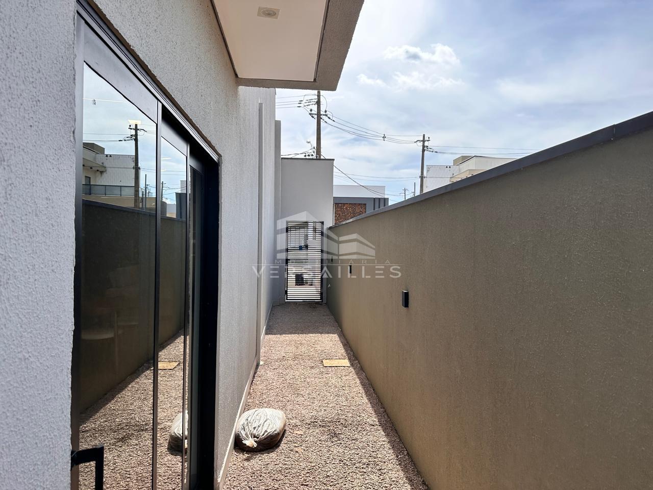 Casa mobiliada Avenida Engenheiro Anysio da Rocha Compasso Porto Velho - 