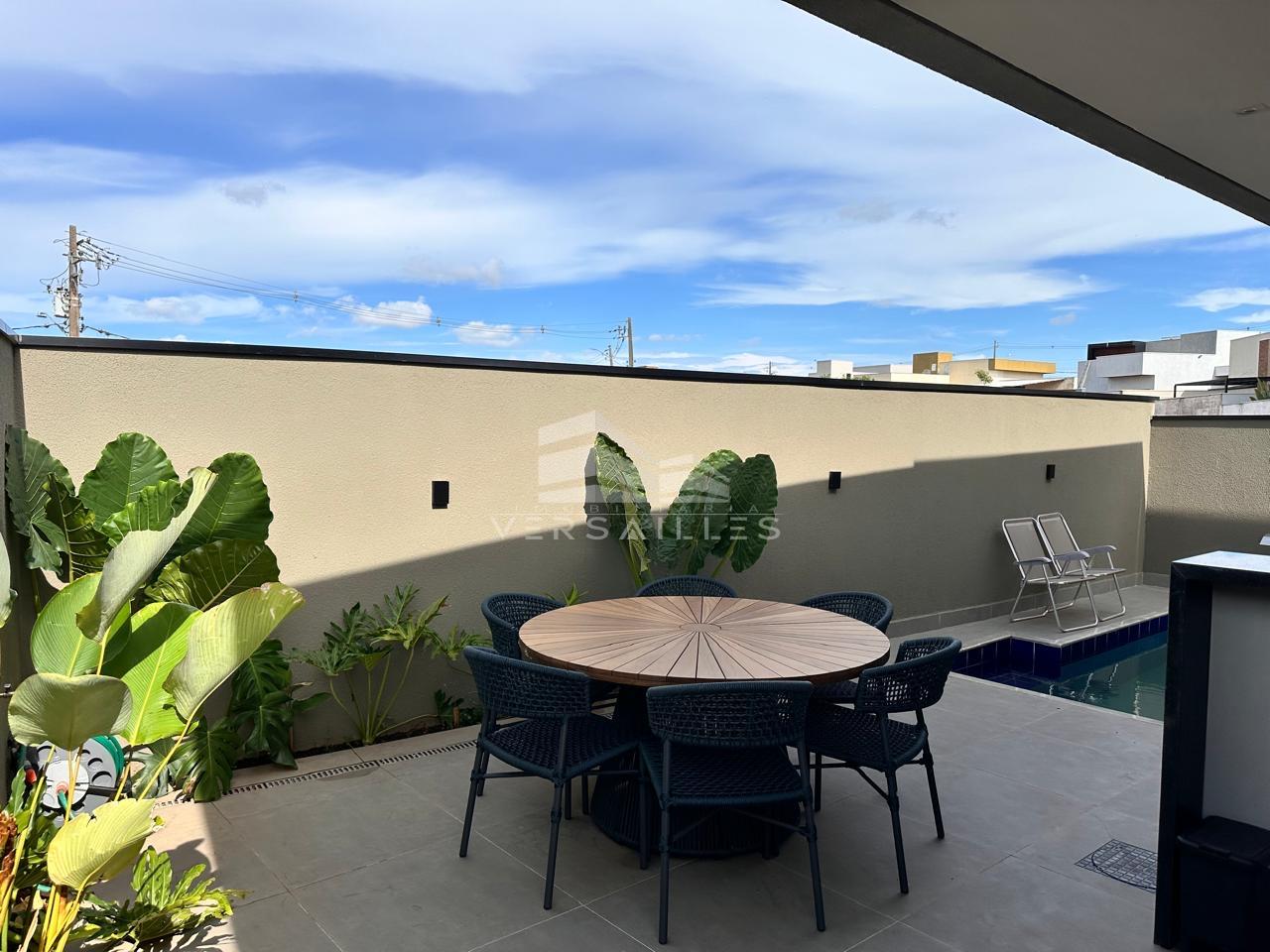 Casa mobiliada Avenida Engenheiro Anysio da Rocha Compasso Porto Velho - 