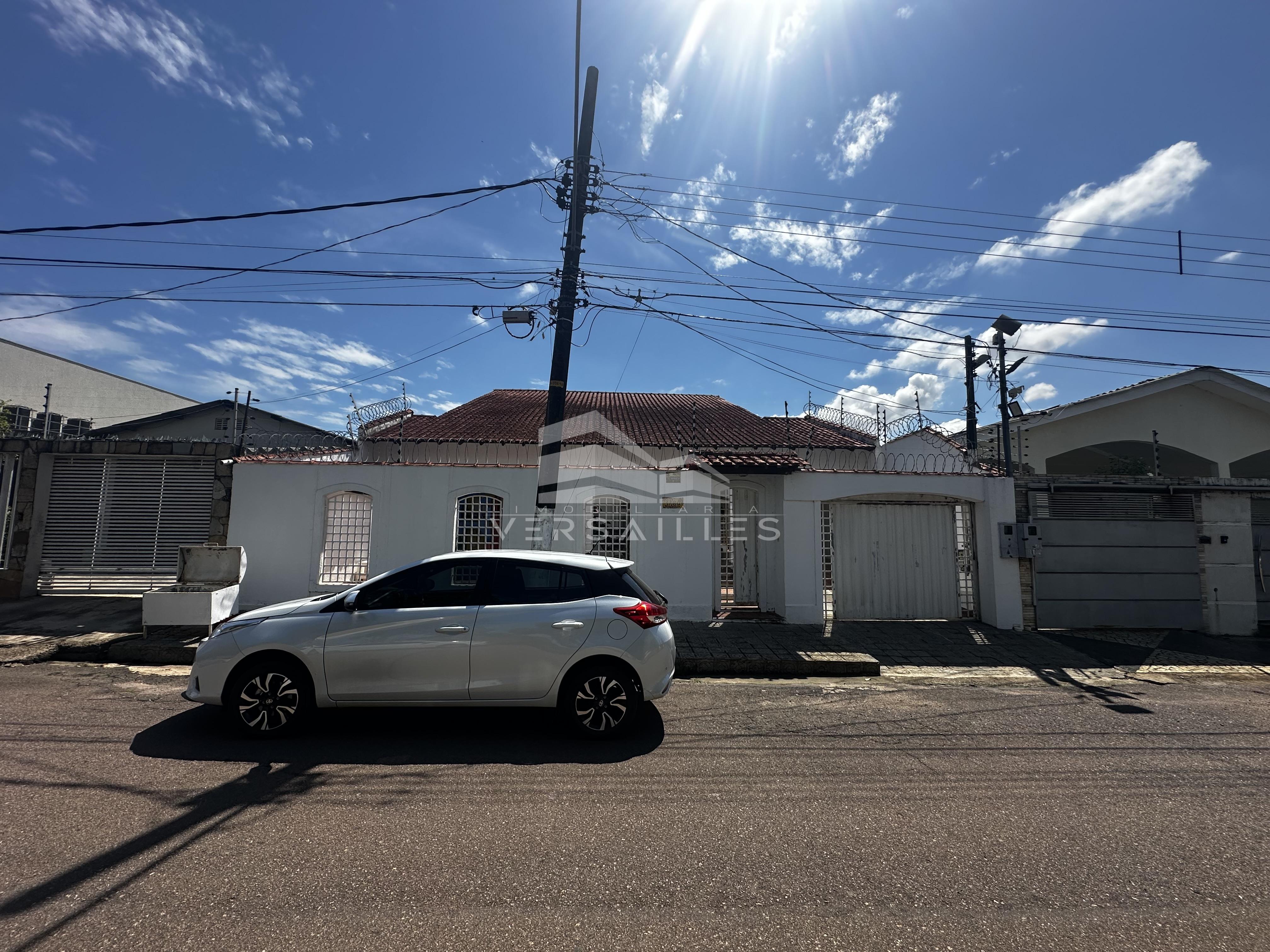 Casa, 3 quartos, 200 m² - Foto 2