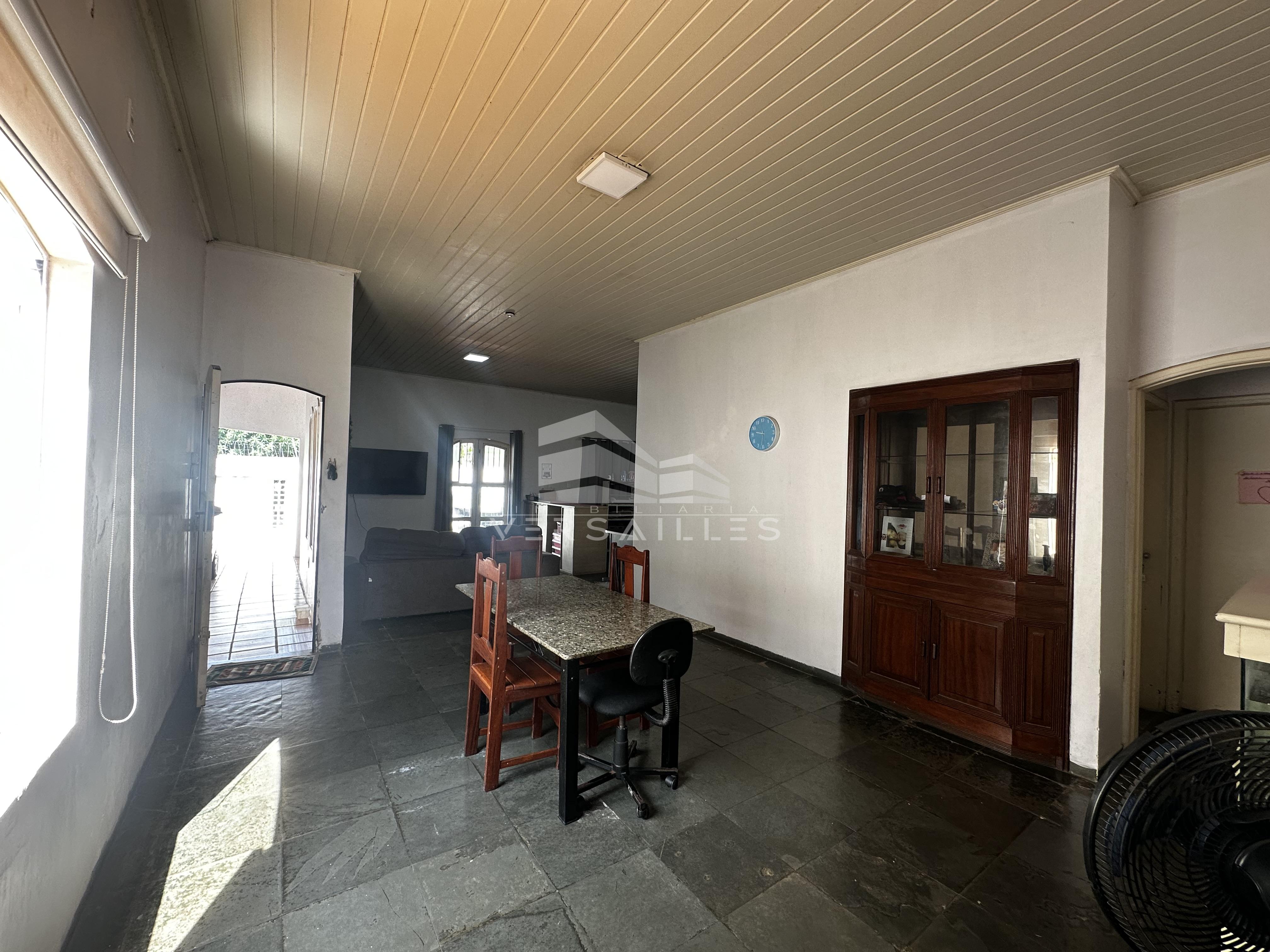 CASA AO LADA DA IGREJA +PERTO DA IMIGRANTES Rua Major Fernando G. Brejentes Porto Velho - 