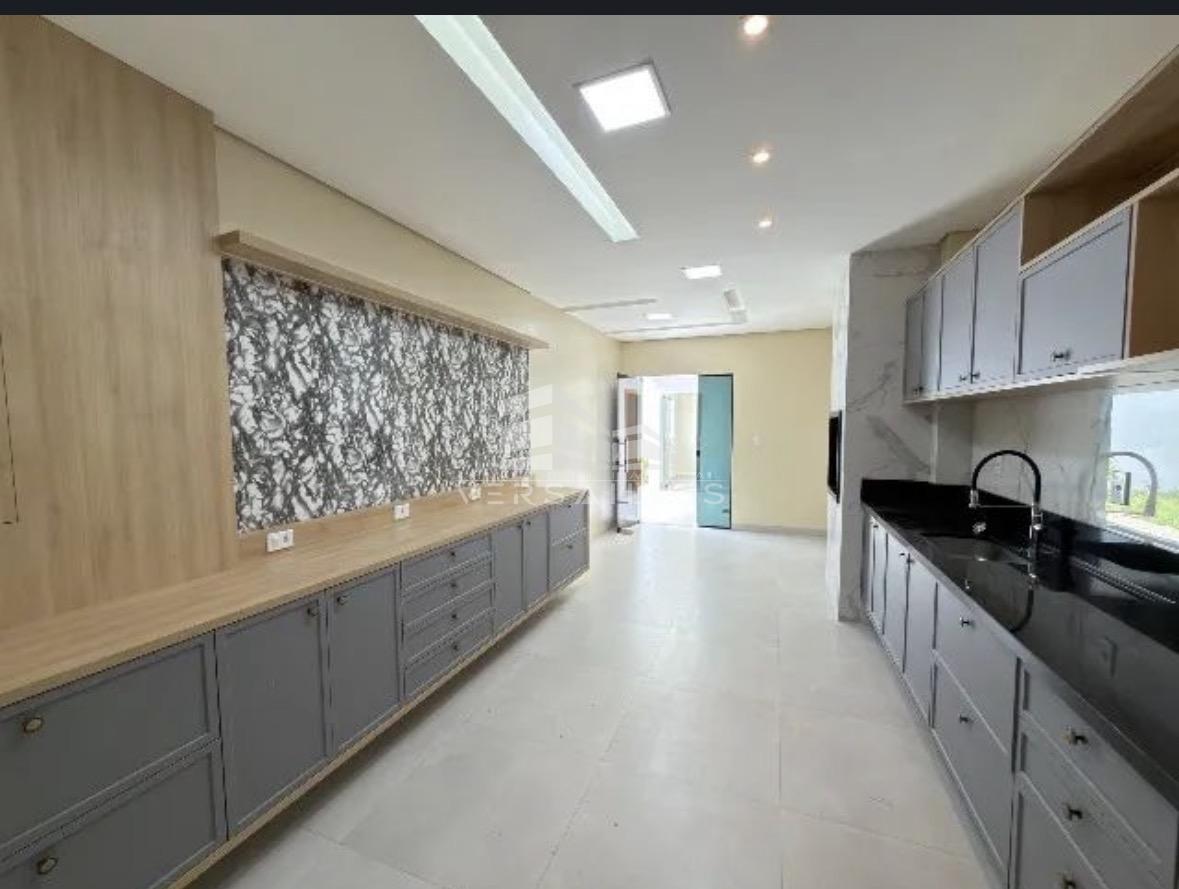 Sobrado semi mobiliado pra loca&ccedil;&atilde;o Avenida Engenheiro Anysio da Rocha Compasso Porto Velho - 