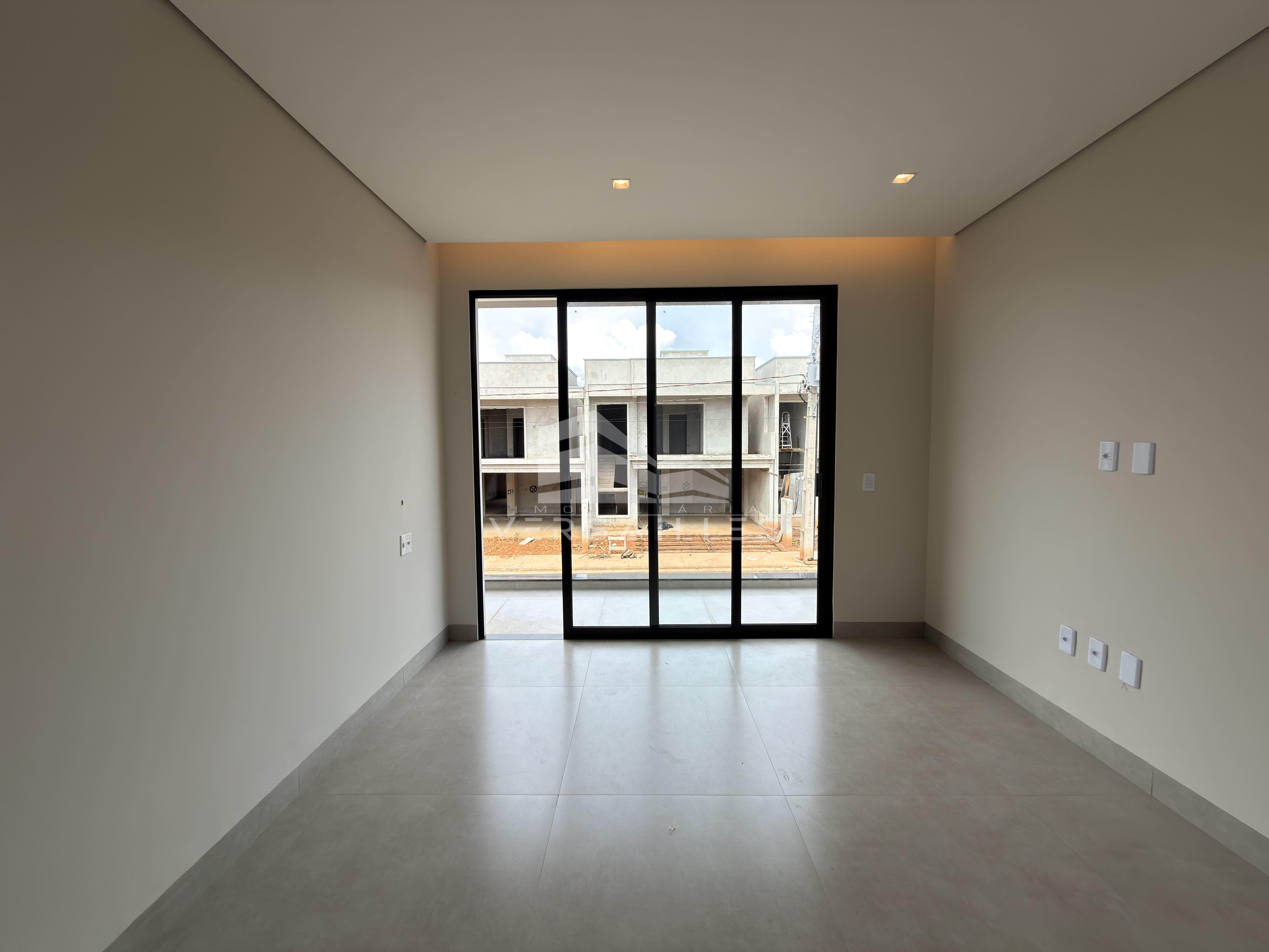 Sobrado no pronto no Lagunas  Porto Velho - 