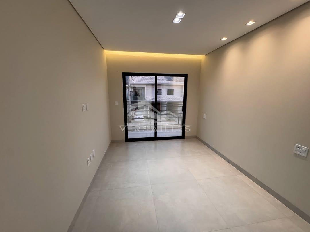 Excelente Sobrado Avenida Engº Anysio da Rocha Compasso Porto Velho - 