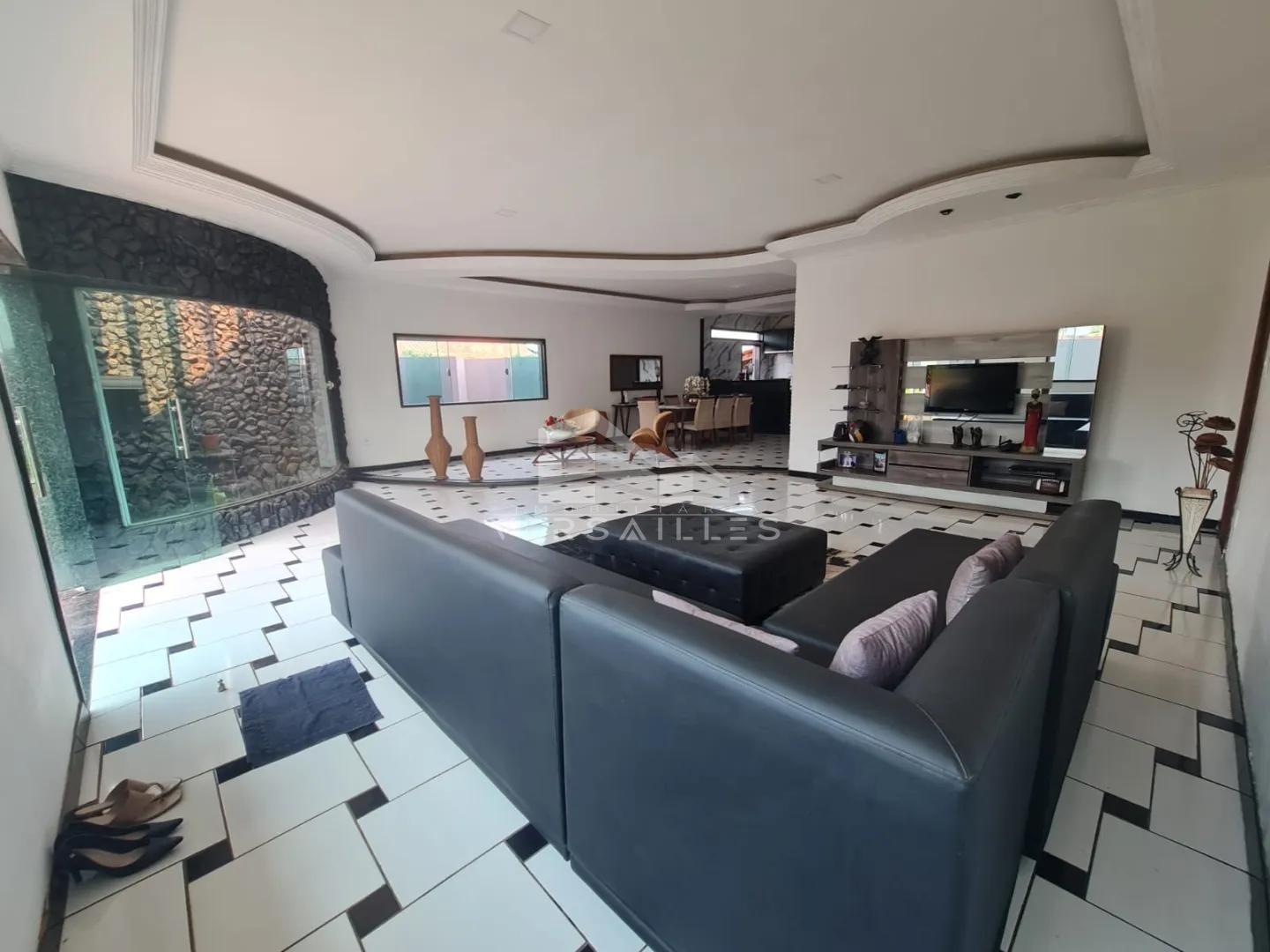 Casa em via p&uacute;blica venda ou loca&ccedil;&atilde;o  Porto Velho - 