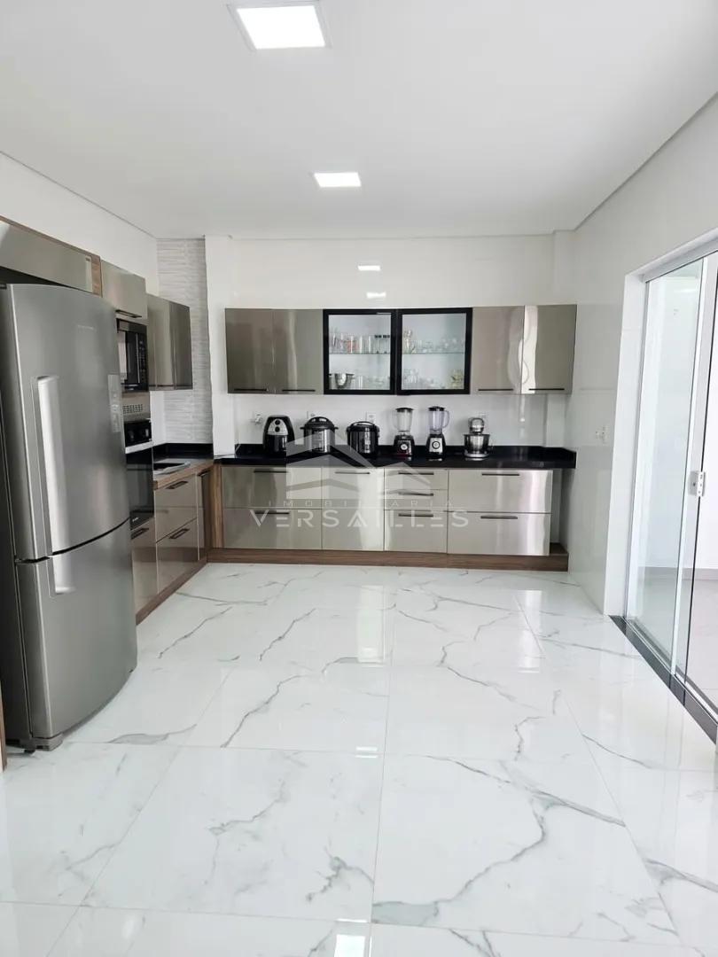 Sobrado, 4 quartos, 250 m² - Foto 5