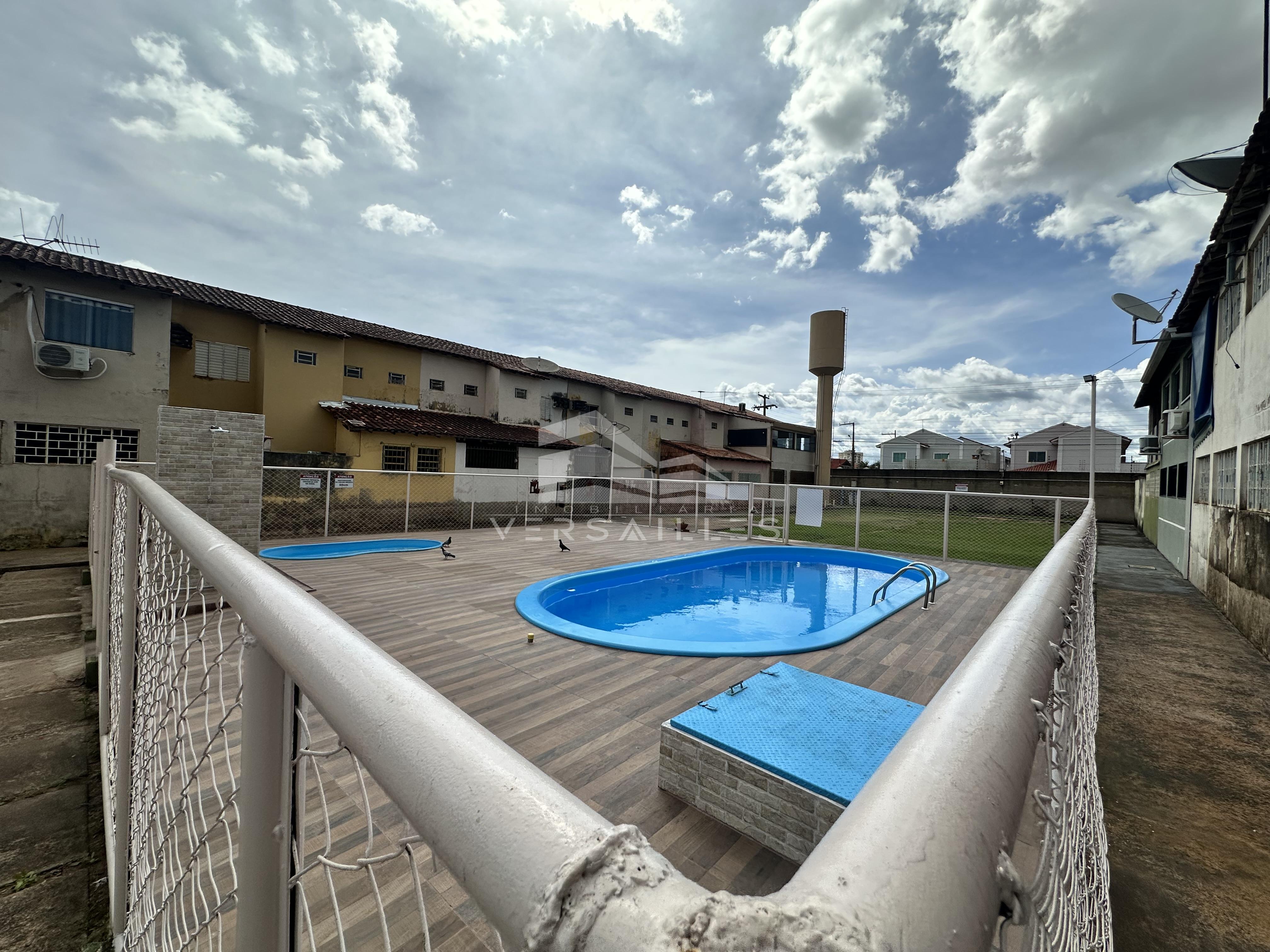 Sobrado recem reformado Rua Jatuarana Porto Velho - 