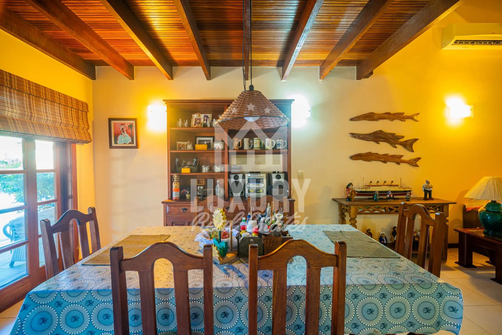 Casa Completa a poucos Passos da Praia da Marina - B&uacute;zios - RJ Alameda Azaleias - - 