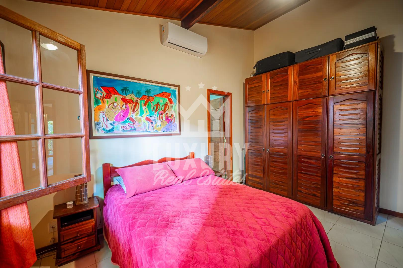 Casa Completa a poucos Passos da Praia da Marina - B&uacute;zios - RJ Alameda Azaleias - - 