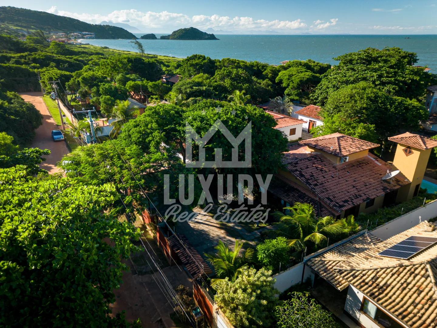 Casa Completa a poucos Passos da Praia da Marina - B&uacute;zios - RJ Alameda Azaleias - - 