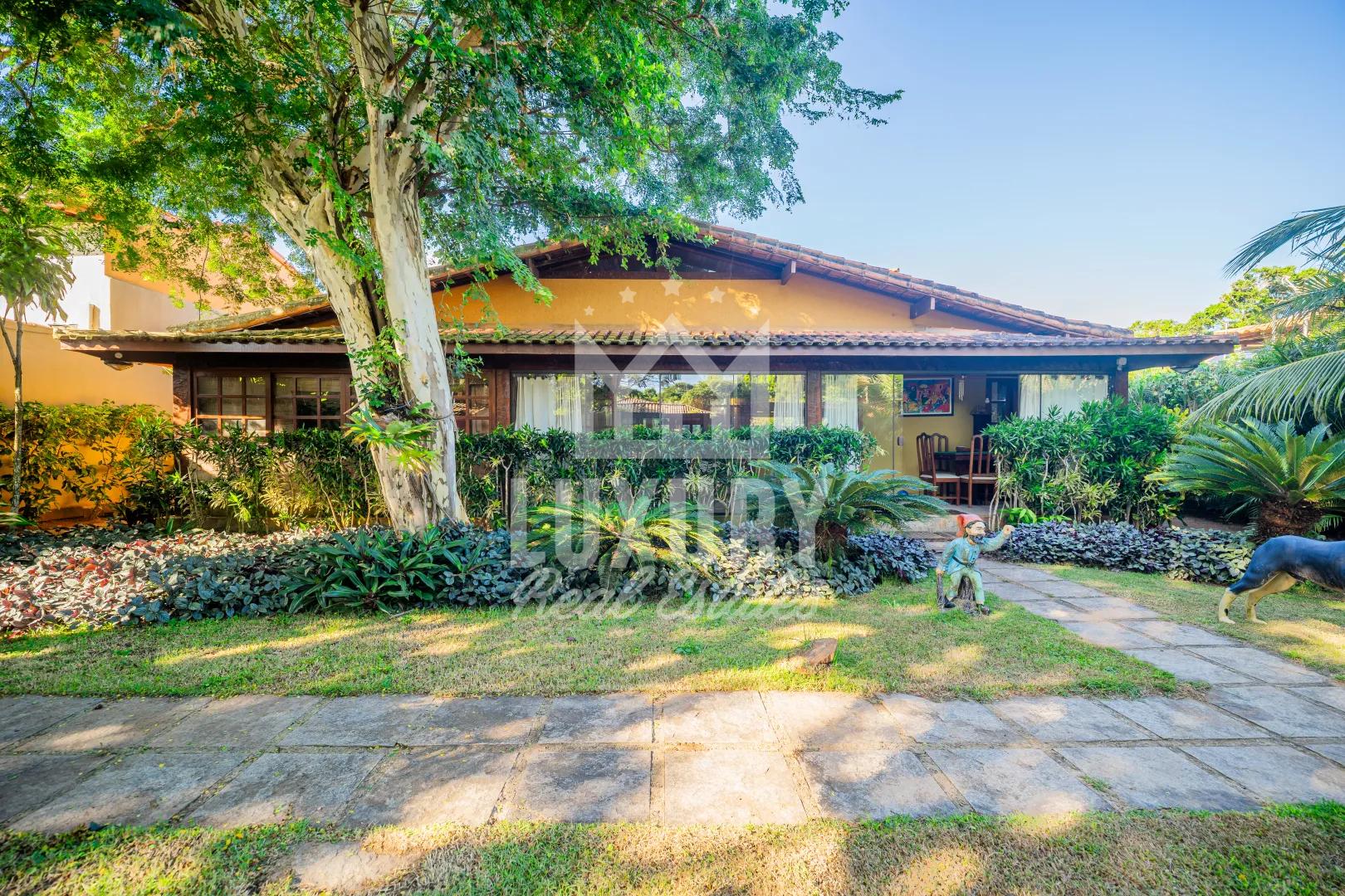 Casa Completa a poucos Passos da Praia da Marina - B&uacute;zios - RJ Alameda Azaleias - - 