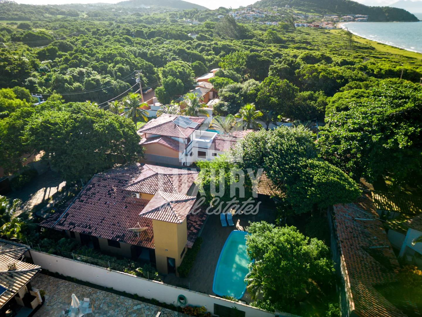 Casa Completa a poucos Passos da Praia da Marina - B&uacute;zios - RJ Alameda Azaleias - - 