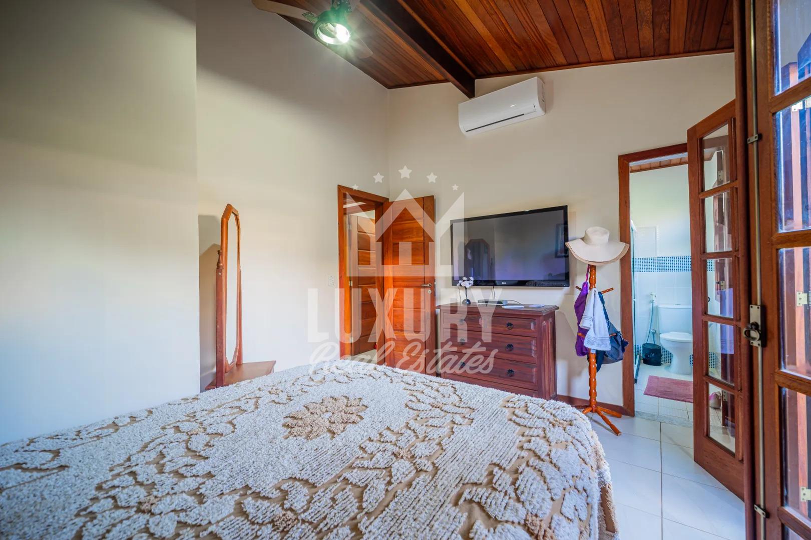 Casa Completa a poucos Passos da Praia da Marina - B&uacute;zios - RJ Alameda Azaleias - - 