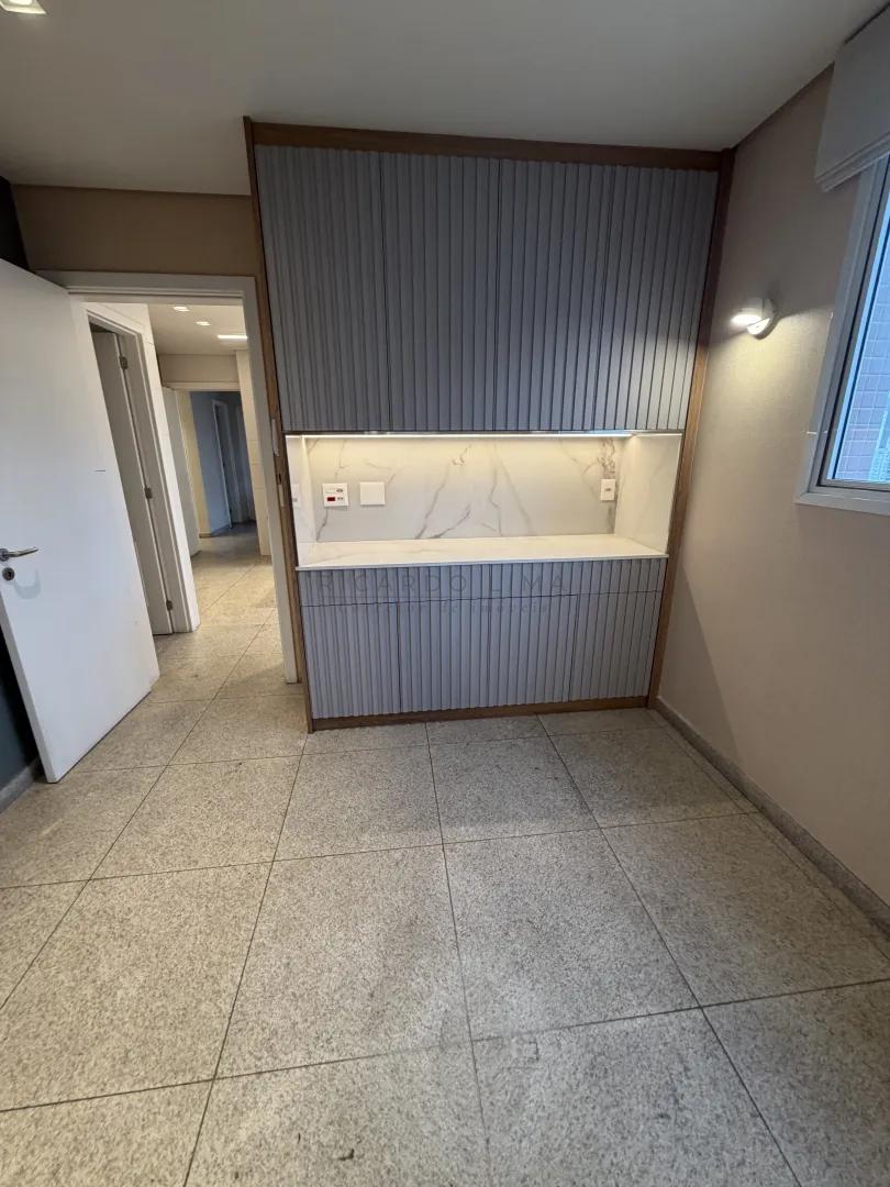 Apartamento de Alto Padr&atilde;o com 276 m&sup2; e 4 Su&iacute;tes no Edif&iacute;cio Saint Regis | Aclima&ccedil;&atilde;o Rua Nilo São Paulo - 