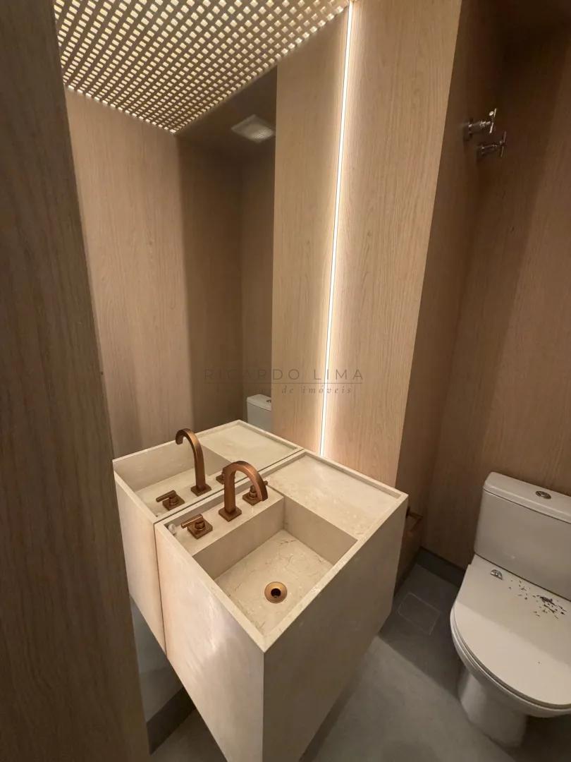 Apartamento de Alto Padr&atilde;o com 276 m&sup2; e 4 Su&iacute;tes no Edif&iacute;cio Saint Regis | Aclima&ccedil;&atilde;o Rua Nilo São Paulo - 