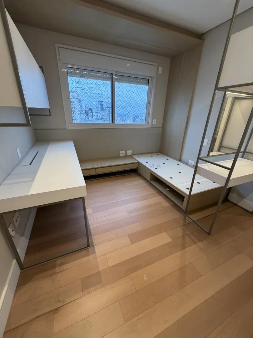 Apartamento de Alto Padr&atilde;o com 276 m&sup2; e 4 Su&iacute;tes no Edif&iacute;cio Saint Regis | Aclima&ccedil;&atilde;o Rua Nilo São Paulo - 