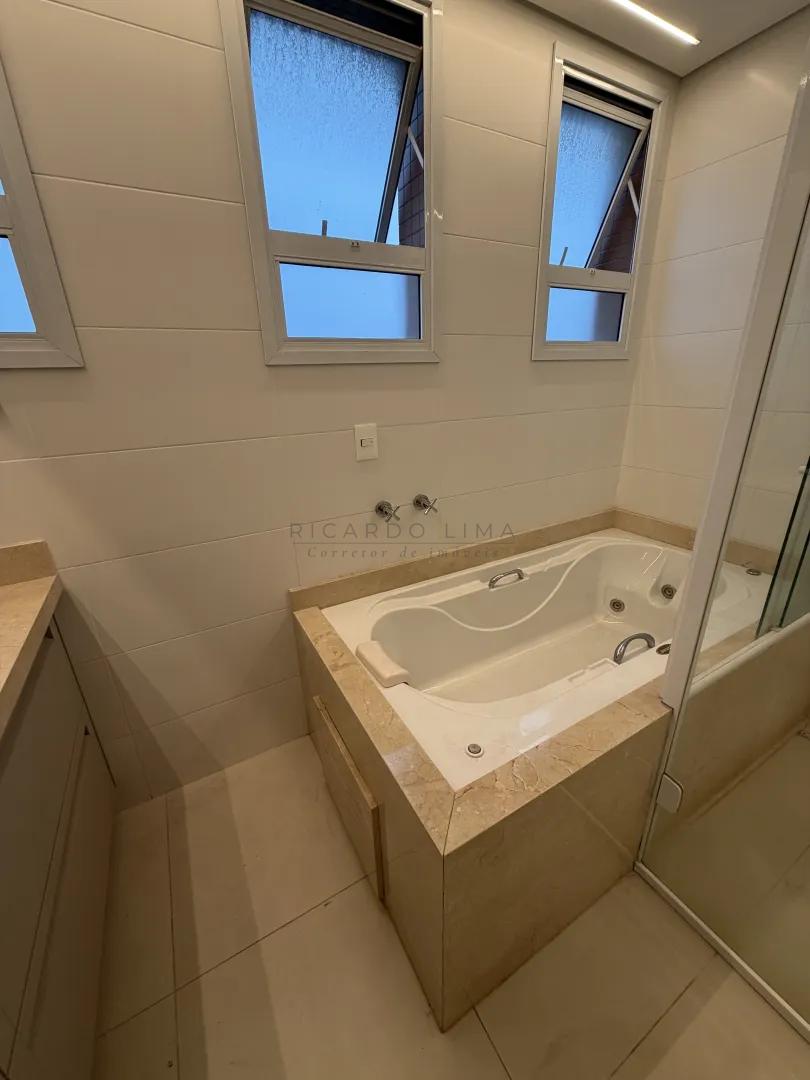 Apartamento de Alto Padr&atilde;o com 276 m&sup2; e 4 Su&iacute;tes no Edif&iacute;cio Saint Regis | Aclima&ccedil;&atilde;o Rua Nilo São Paulo - 