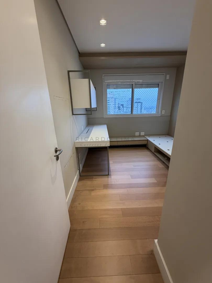 Apartamento de Alto Padr&atilde;o com 276 m&sup2; e 4 Su&iacute;tes no Edif&iacute;cio Saint Regis | Aclima&ccedil;&atilde;o Rua Nilo São Paulo - 