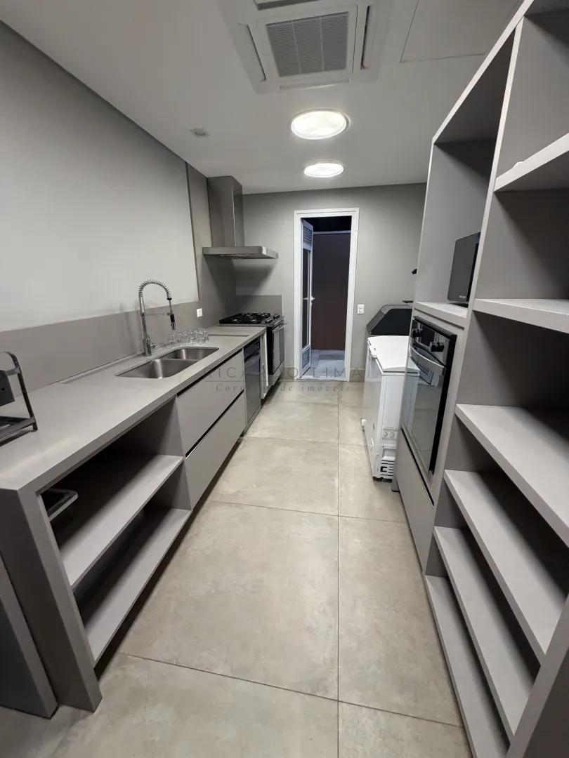 Apartamento de Alto Padr&atilde;o com 276 m&sup2; e 4 Su&iacute;tes no Edif&iacute;cio Saint Regis | Aclima&ccedil;&atilde;o Rua Nilo São Paulo - 