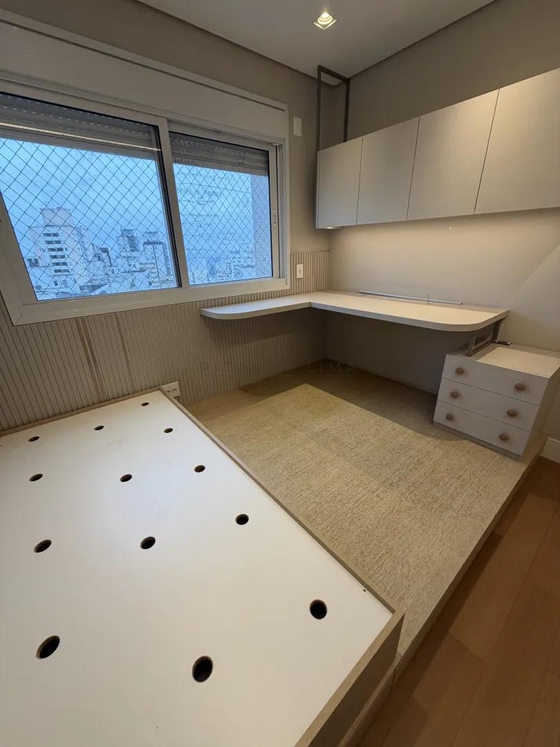 Apartamento de Alto Padr&atilde;o com 276 m&sup2; e 4 Su&iacute;tes no Edif&iacute;cio Saint Regis | Aclima&ccedil;&atilde;o Rua Nilo São Paulo - 